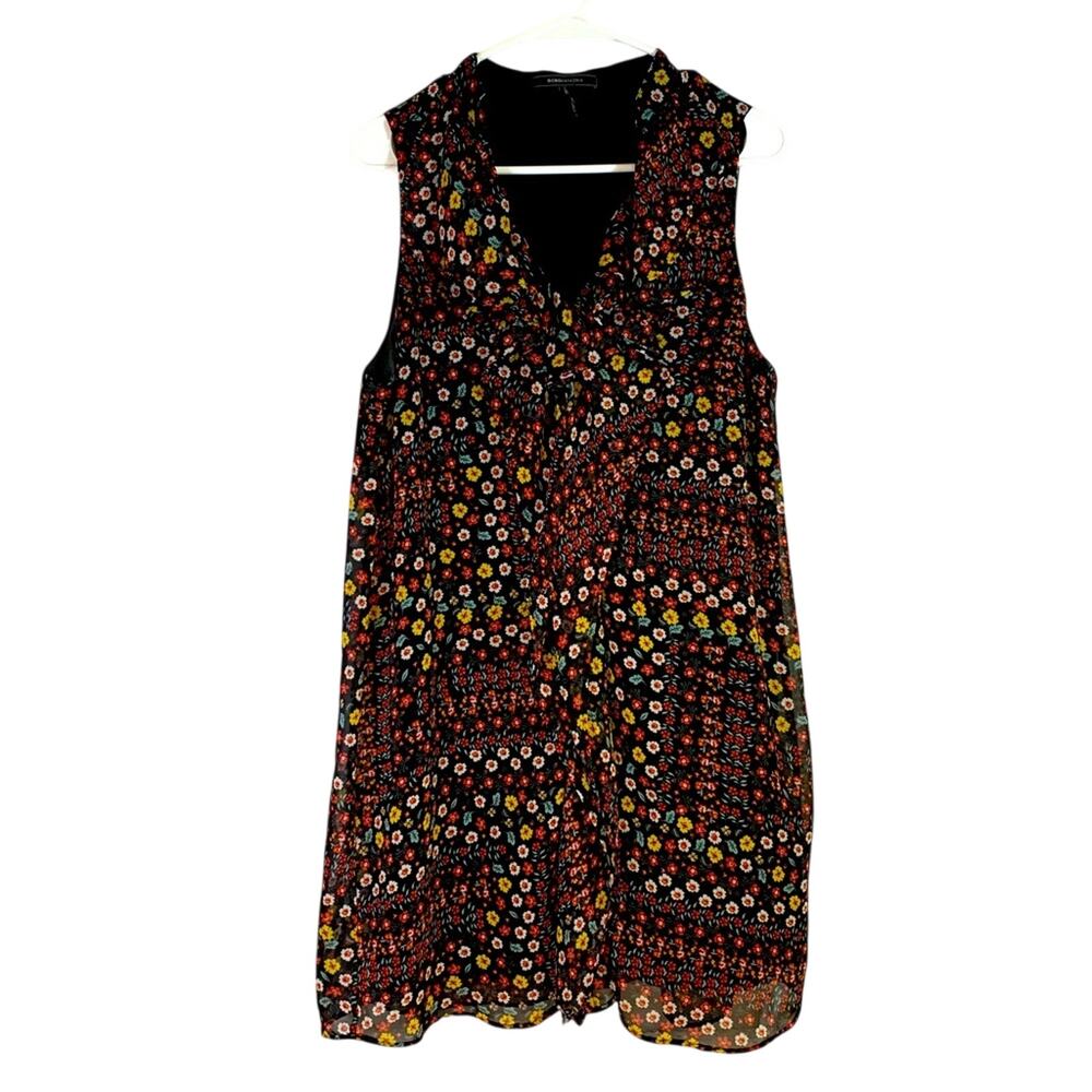 BGBGMaxAzria Sleeveless Floral Mini Dress Size Medium DD0572